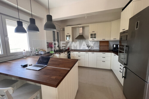 Foto - Haus Kaufen, , Vasilika (Thessaloniki - Stadtorte um das Stadtzentrum),