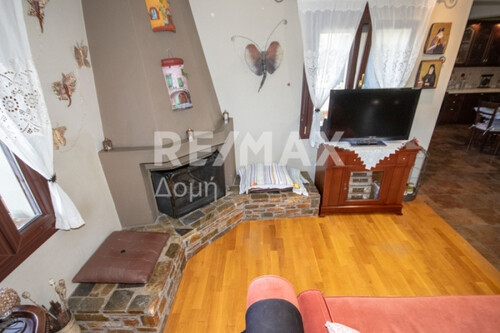 Foto - 8 Zimmer Einfamilienhaus in 