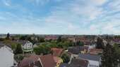 Ausblick 1 - Praktisch geschnittene 2-Zimmer-Wohnung an der Grenze zur Gartenstadt mit Balkon und Stellplatz