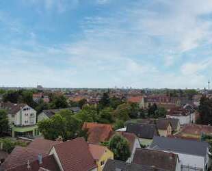 Praktisch geschnittene 2-Zimmer-Wohnung an der Grenze zur Gartenstadt mit Balkon und Stellplatz - Mannheim