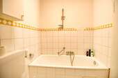 Bad2_Bild2 - 