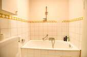 Bad2_Bild2 - 