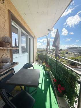 Balkon - Bezugsfreie 2 ZKB mit Balkon WG-tauglich Großteils modernisiert HD-Weststadt Fernwärme