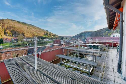 Terrasse_Gasthaus - 20 Zimmer Gewerbeobjekt (Büro, Produktion, Verkauf) zum Kaufen in Neckarsteinach