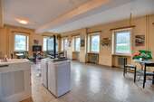 Zimmer1_Bild3 - 