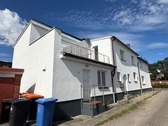 Seitliche Ansicht - 10 Zimmer Mehrfamilienhaus, Wohnhaus zum Kaufen in Henstedt-Ulzburg