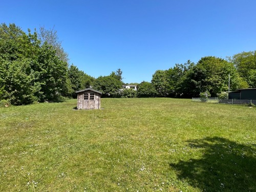 Blick auf das Grundstück - Smartes Invest mit Weitsicht - 499.000,00&nbsp;EUR Kaufpreis, ca.&nbsp; 3.412,00&nbsp;m&sup2;