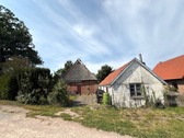 Seitliche Ansicht mit Nebengebäude - Grundstück in Rosengarten zum Kaufen