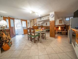 Foto - Etagenwohnung mit 182,00 m&sup2; in Rosignano Marittimo zum Kaufen