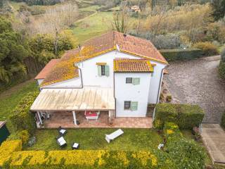 Foto - 4 Zimmer Einfamilienhaus in Crespina e Lorenzana