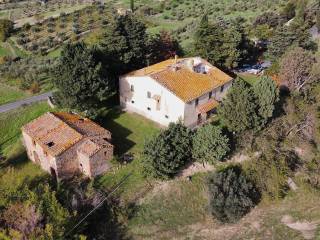 Foto - 10 Zimmer Einfamilienhaus zum Kaufen in Pomarance