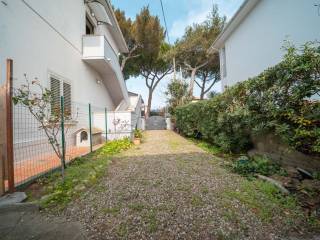 Foto - Etagenwohnung mit 112,00 m&sup2; in Rosignano Marittimo zum Kaufen