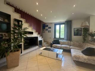 Foto - 4 Zimmer Etagenwohnung zum Kaufen in Rosignano Marittimo