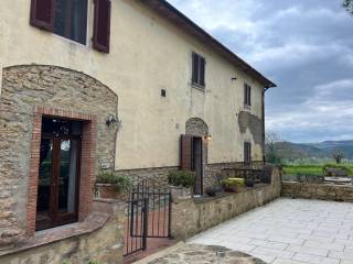 Foto - 8 Zimmer Einfamilienhaus in Pomarance