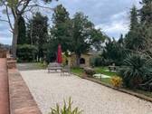 Foto - Einfamilienhaus mit 670,00 m² in Pomarance zum Kaufen