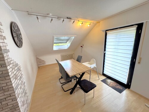 ...Zimmer 1 + 2 - 4 Zimmer Etagenwohnung zur Miete in Seligenstadt