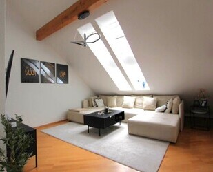 albero:) Licht und Raum auf zwei Ebenen - Studio-Maisonette mit Loggia und Tiefgarage - Mainhausen Mainflingen