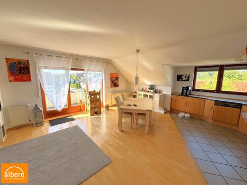 Wohnzimmer + offene Küche - albero:) das nennt man mal ein Wohnzimmer