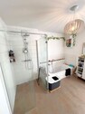 Wanne + bodentiefe Dusche - 