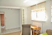 Wohnzimmer - 2 Zimmer Etagenwohnung in Seligenstadt