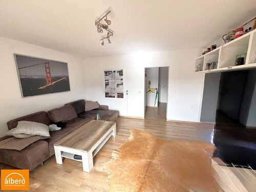 Wohnzimmer - albero:) Dachgeschoss mit wenig Schrägen