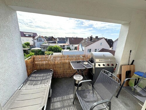 West-Balkon - 2 Zimmer Dachgeschoßwohnung in Mainhausen