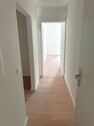 Flur mit Schrankraum - 