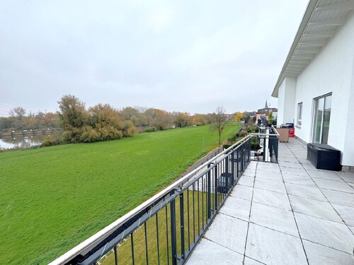 Terrasse - Etagenwohnung mit 99,00 m² in Hainburg zur Miete