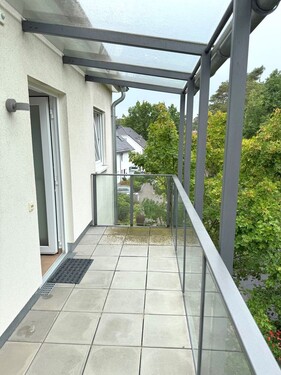 Laubengang zur Wohnung - 