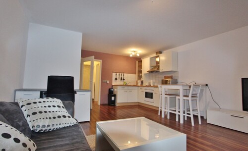 ...mit offener Küche - 2 Zimmer Etagenwohnung in Hainburg