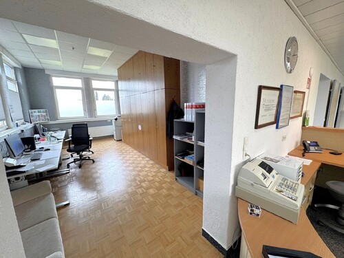 Büro - 5 Zimmer Büro in Mainhausen