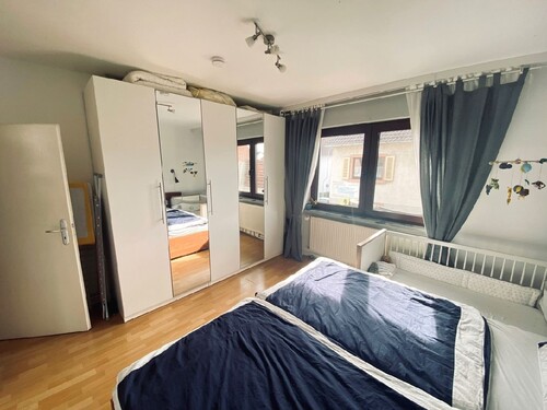 Schlafzimmer - 3 Zimmer Etagenwohnung zur Miete in Seligenstadt