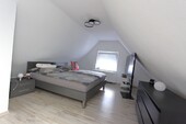 Vorderhaus DG Schlafzimmer - 