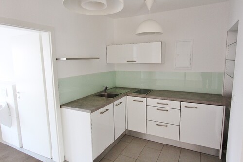 Teeküche - Büro in Seligenstadt zur Miete