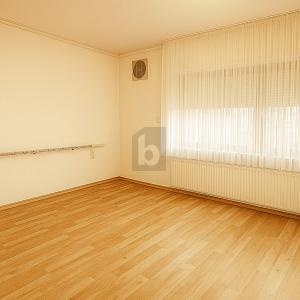 Foto - 5 Zimmer Mehrfamilienhaus, Wohnhaus zum Kaufen in Naumburg