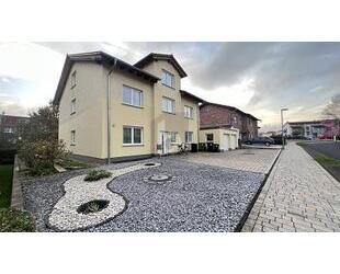 MODERNES MEHRFAMILIENJUWEL MIT AUSBAUPOTENZIAL - Baunatal