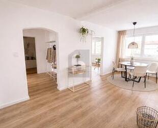 FRISCH RENOVIERT UND GROßZÜGIG - 399.000,00&nbsp;EUR Kaufpreis, ca.&nbsp; 97,00&nbsp;m&sup2;&nbsp;Wohnfl&auml;che in Königsbrunn (PLZ: 86343)