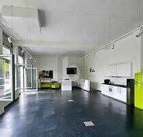 MODERN, OFFEN UND HELL - 2.400,00 EUR  pro  Monat Kaltmiete, ca.  136,00 m² in München (PLZ: 80997)