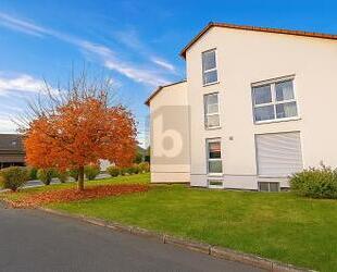 FRISCH RENOVIERT  SCHÖNE AUSSICHT MIT STELLPLATZ - Bad Emstal