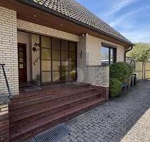 MEHR ALS NUR EIN HAUS - ANKOMMEN, KAMIN AN, BLEIBEN - Tornesch