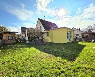 SONNIGER FAMILIENTRAUM MIT EINLIEGGER UND GARTEN - Wehr