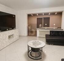 MODERNES ZUHAUSE MIT WOHLFÜHLCHARAKTER - Grenzach-Wyhlen