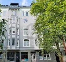 STILVOLL SANIERTER ALTBAU - BEZUGSFERTIG - Kiel