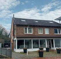 WOHNEN TRIFFT RENDITE - 649.000,00&nbsp;EUR Kaufpreis, ca.&nbsp; 268,00&nbsp;m&sup2;&nbsp;Wohnfl&auml;che in Quakenbrück (PLZ: 49610)