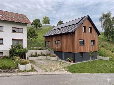 Foto - EIGENER TRAUM MIT TOLLEM BLICK INS TAL