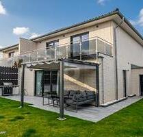 MODERNES EIGENHEIM MIT VIEL PLATZ - Nordstemmen