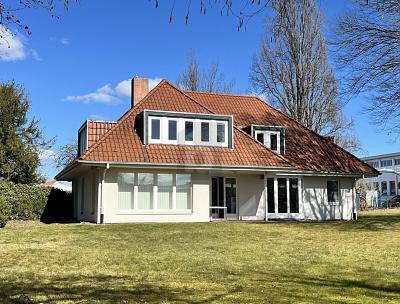 Foto - WOHNEN. GENIESSEN. ANKOMMEN. - 2.100,00&nbsp;EUR &nbsp;pro&nbsp; Monat Kaltmiete, ca.&nbsp; 160,00&nbsp;m&sup2;&nbsp;Wohnfl&auml;che