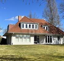 WOHNEN. GENIESSEN. ANKOMMEN. - 2.100,00&nbsp;EUR &nbsp;pro&nbsp; Monat Kaltmiete, ca.&nbsp; 160,00&nbsp;m&sup2;&nbsp;Wohnfl&auml;che in Northeim (PLZ: 37154)