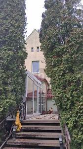 Foto - Mehrfamilienhaus, Wohnhaus mit 155,00 m&sup2; in Berlin-Karow zum Kaufen