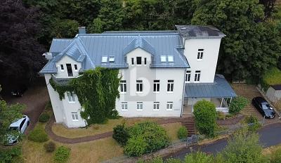 Foto - EXKLUSIVE VILLA - GEWERBE MIT 17 STELLPLÄTZEN